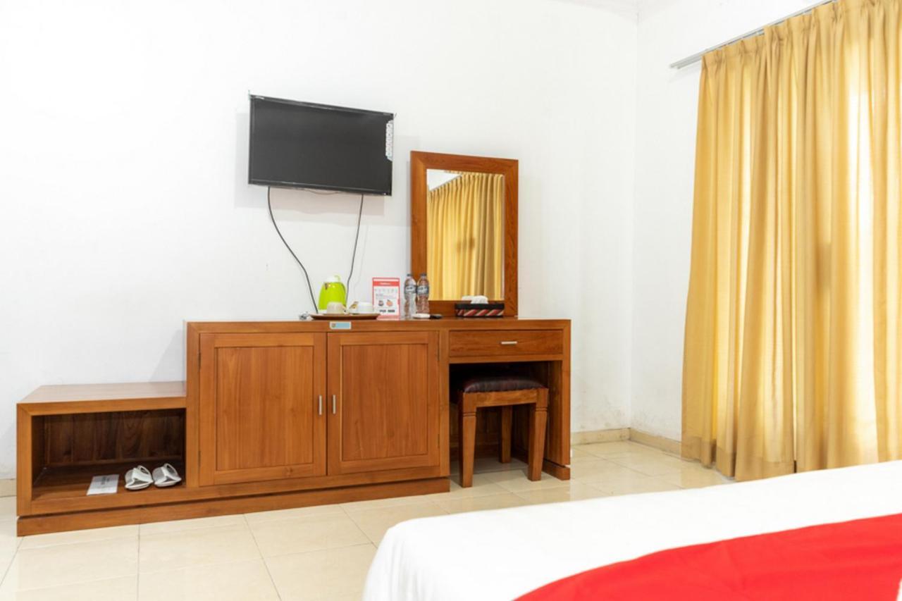 Reddoorz Plus Syariah Near Java Supermall Semarang 2 Exterior photo